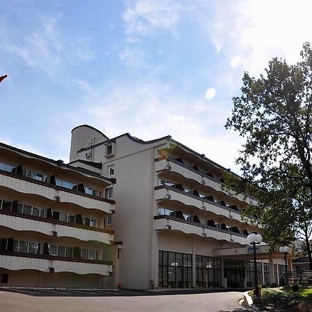 Hotel Jezero بور المظهر الخارجي الصورة