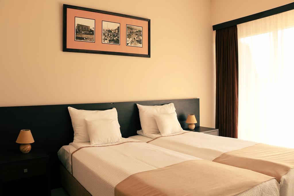 Hotel Jezero بور المظهر الخارجي الصورة