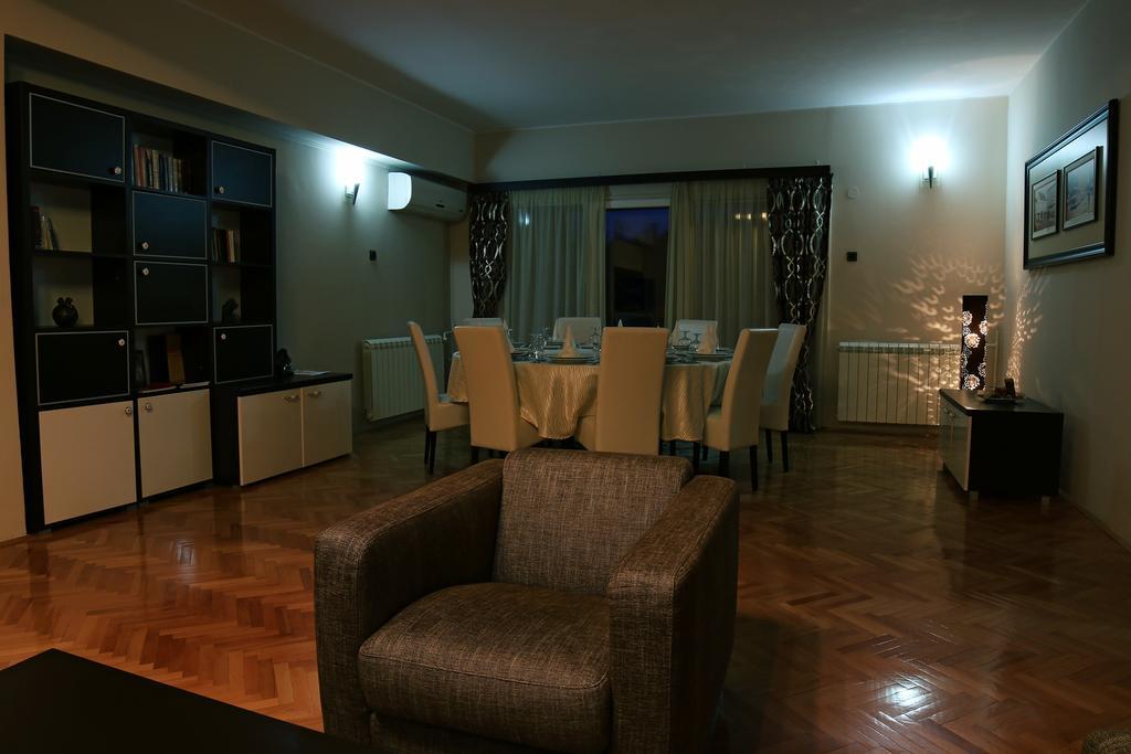 Hotel Jezero بور المظهر الخارجي الصورة
