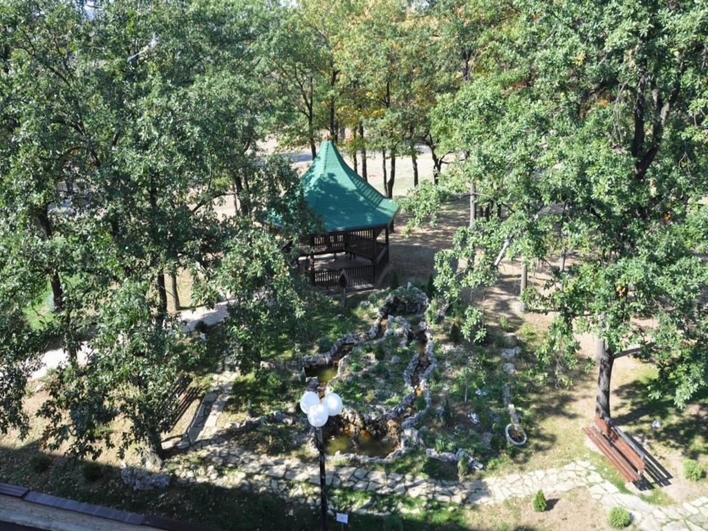 Hotel Jezero بور المظهر الخارجي الصورة